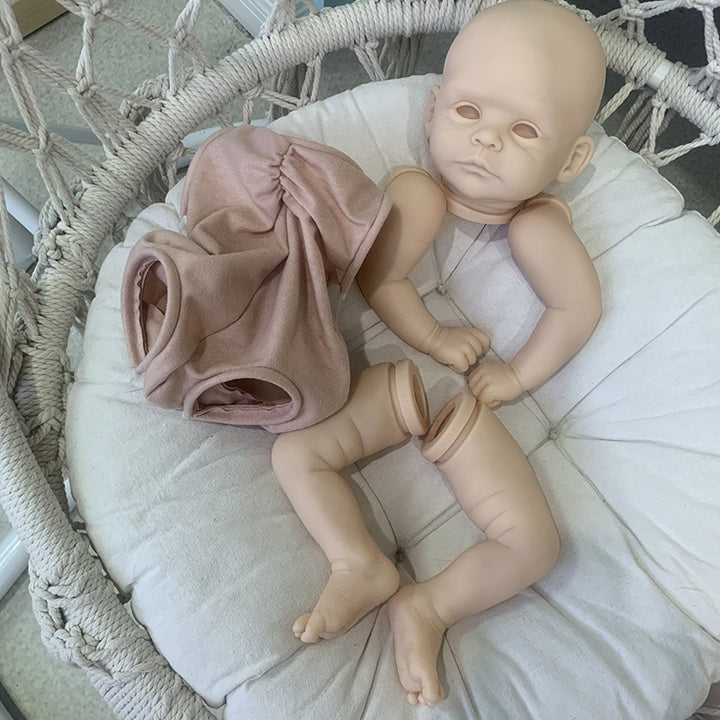 Magnifique Bébé Reborn Kit Benjamin – Yeux Bleus, Peau Bronzée, Cheveux Bruns, Neuf